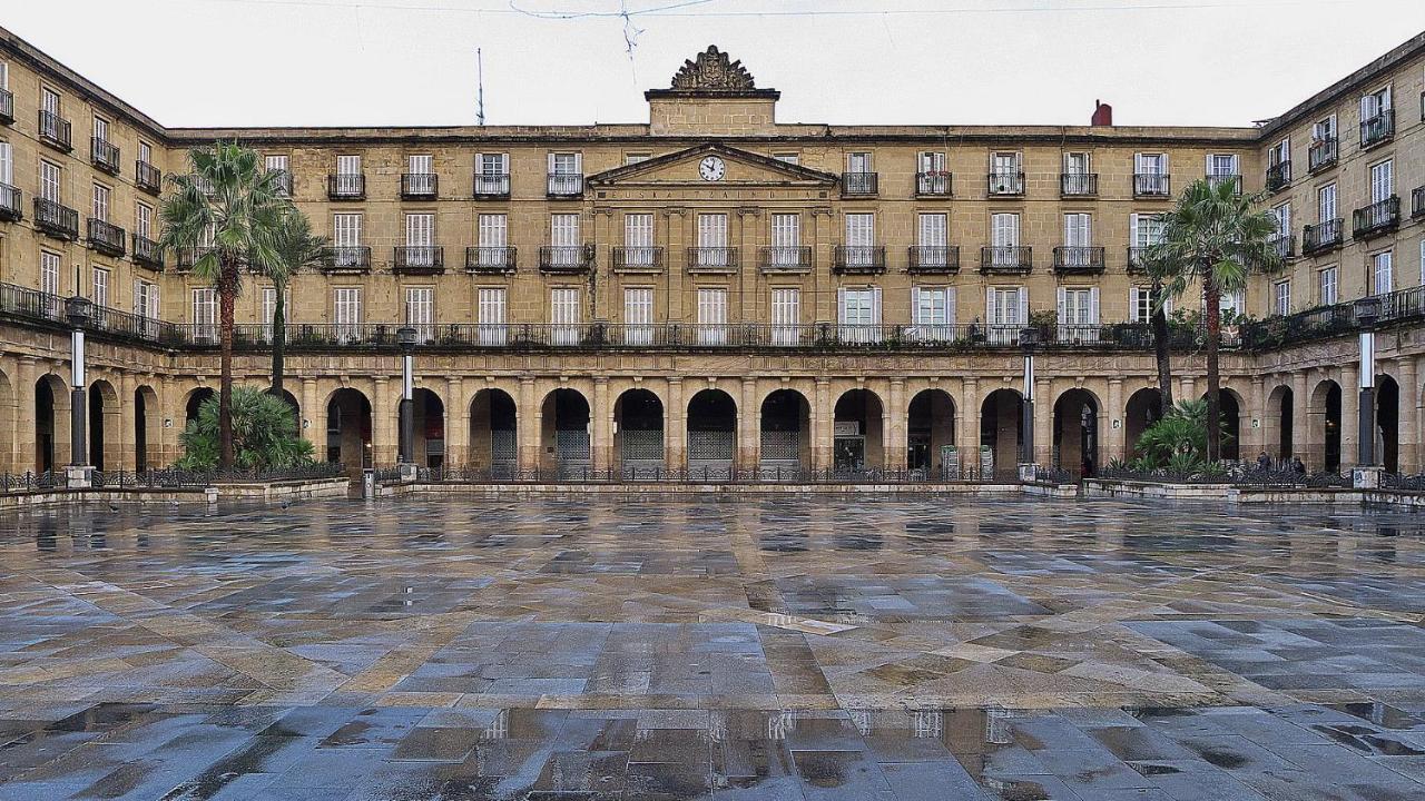 בילבאו Plaza Nueva Habitaciones מראה חיצוני תמונה