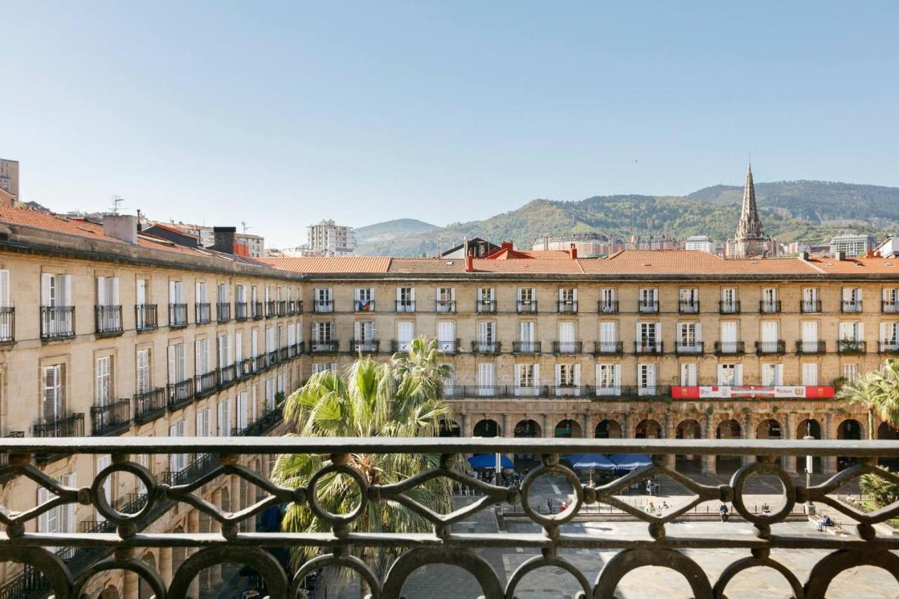 בילבאו Plaza Nueva Habitaciones מראה חיצוני תמונה
